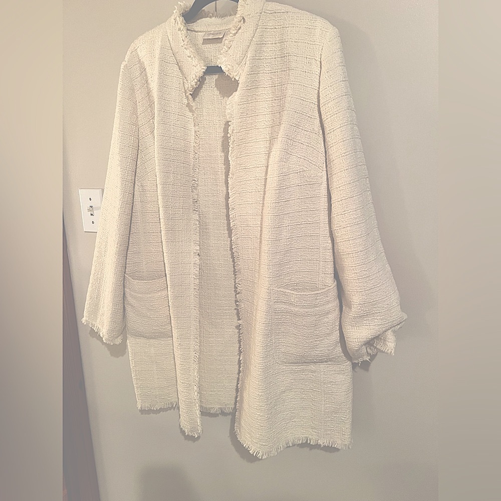 Chico’s Winter White Duster jacket blazer size 3.   Women’s 16
